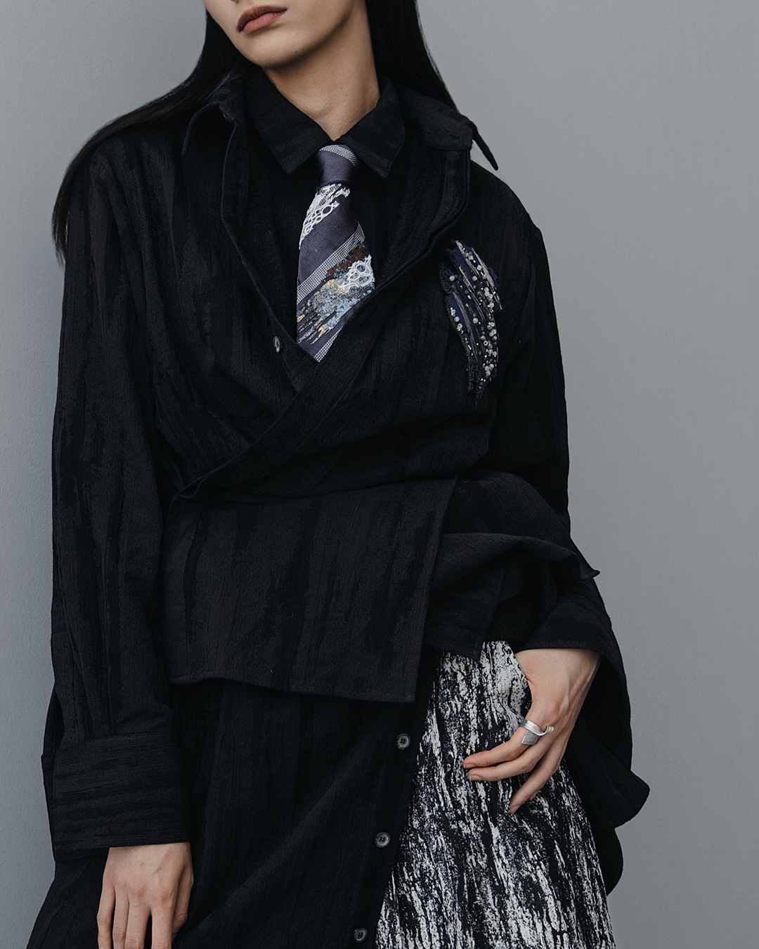 :\\ oversized wrap shirt dress with Re: pinstriped brushstroke tie
