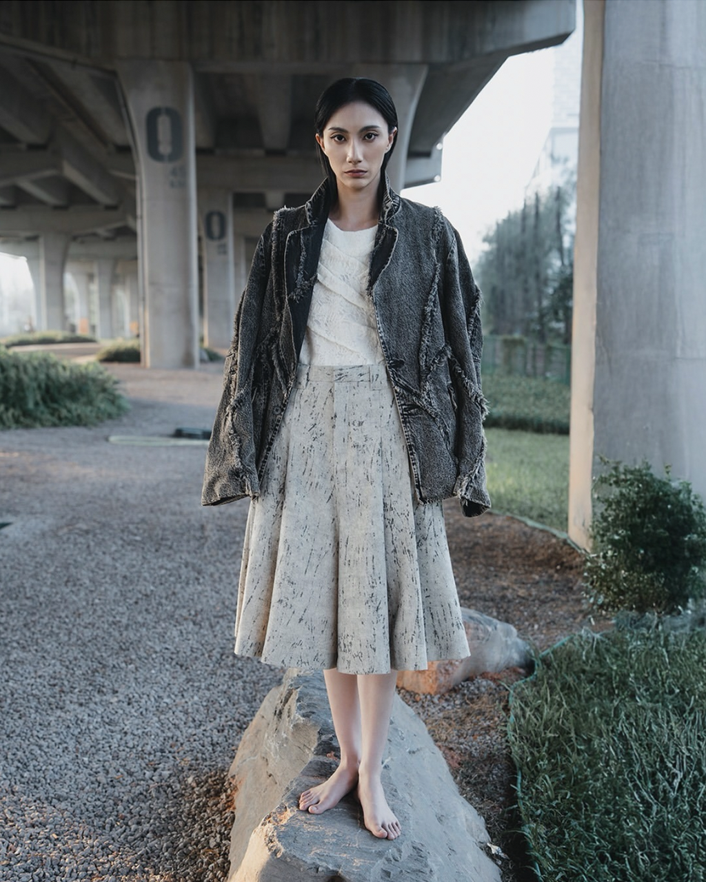 :\\ pleated jorts in artistic ink-splatter brocade