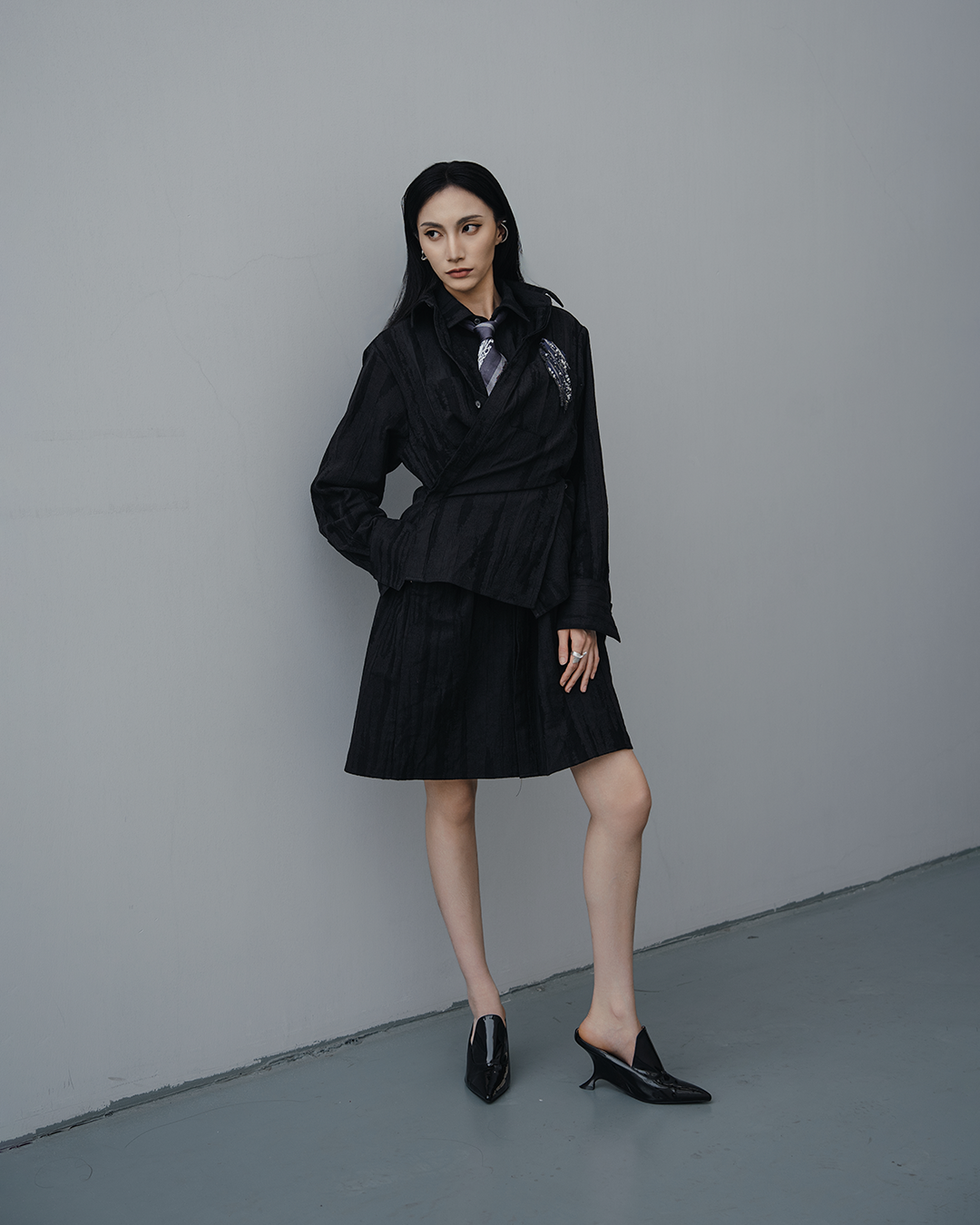 :\\ oversized wrap shirt dress with Re: pinstriped brushstroke tie